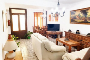 Charming house with private pool and mountain view, Arriate